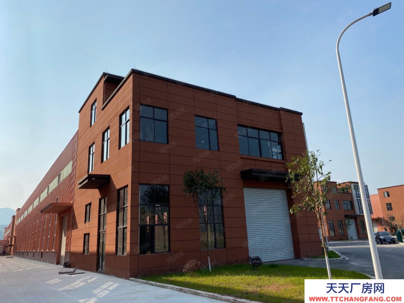 重慶巴南主城獨門獨院單層廠房出租，12米空高，贈送院落