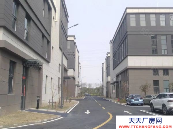 南京市鼓樓區(qū)標(biāo)準(zhǔn)廠房辦公樓430平起單價4500兩證齊全首付三成現(xiàn)房