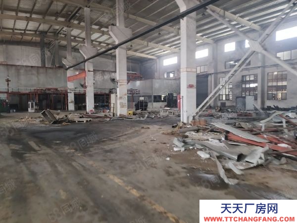 南京市雨花臺區火車頭式單層廠房4000平，辦公1000平，層高12