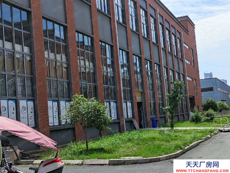 (出售) 重慶銅梁開發商直售現房現證花園標準廠房園區