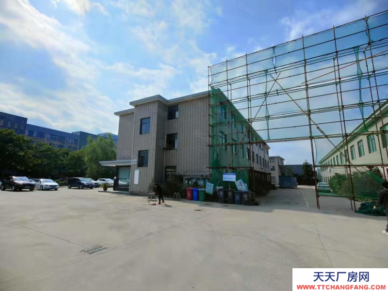 杭州余杭(出租) 廠房倉庫出租可進出大車方便，有3噸貨梯 疫情下房東5萬一年