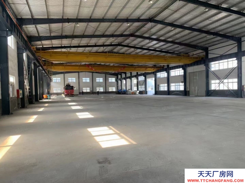 青島城陽出租高新區2600平和8200平獨棟高10米，產證帶航車