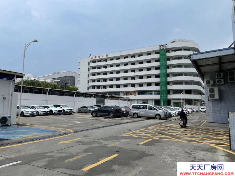 (出租) 深圳福田南山西麗一樓1680平，層高7米，進出方便，房東直租