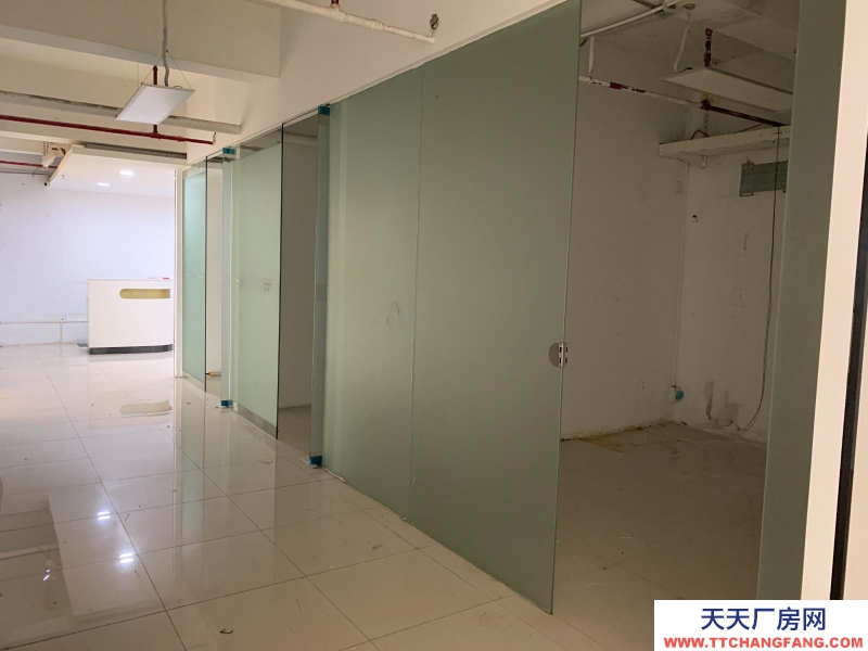 (出租) 深圳福田業主直租車公廟天發大廈2B 1134.65平米 價格面議