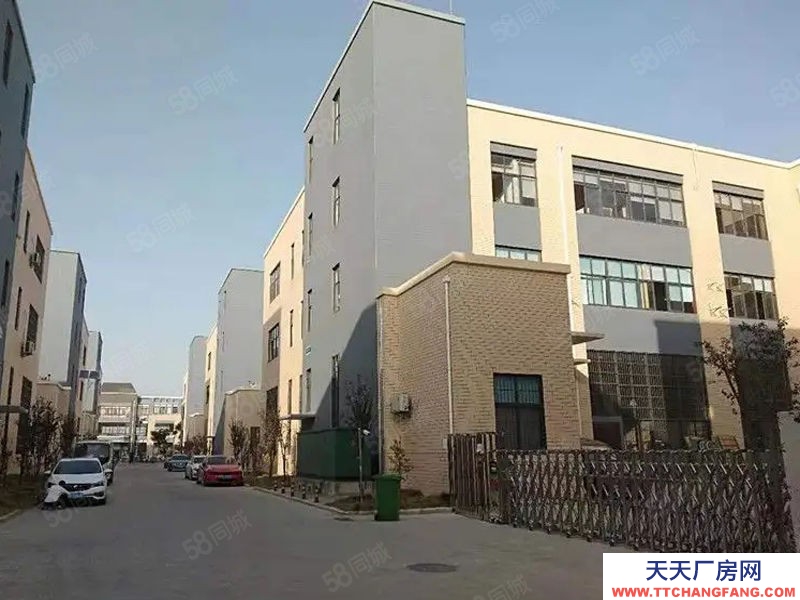 青島膠州機場核心區(qū)位850至2400平廠房出售 非中介