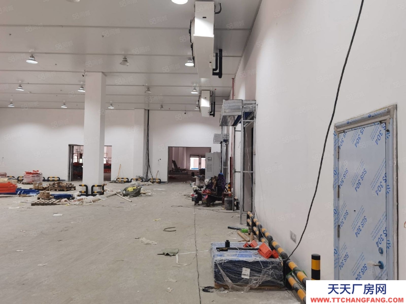 杭州富陽(yáng)(出售) 18畝,廠房3500,獨(dú)門(mén)獨(dú)院價(jià)格2650萬(wàn)。.