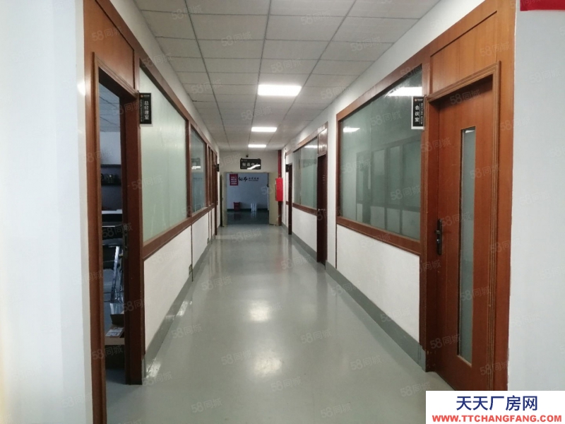 (出租) 深圳龍崗平湖精選廠房二樓1400平 帶精裝辦公室 有消防噴淋 可環(huán)評