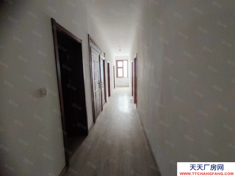 青島即墨即墨靠近城陽車間1100平高度8米,跨度18米