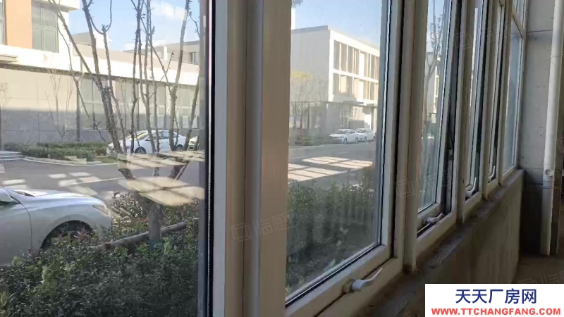 青島即墨現(xiàn)房!兩層三層獨(dú)棟廠房出售!大產(chǎn)權(quán)首付三成