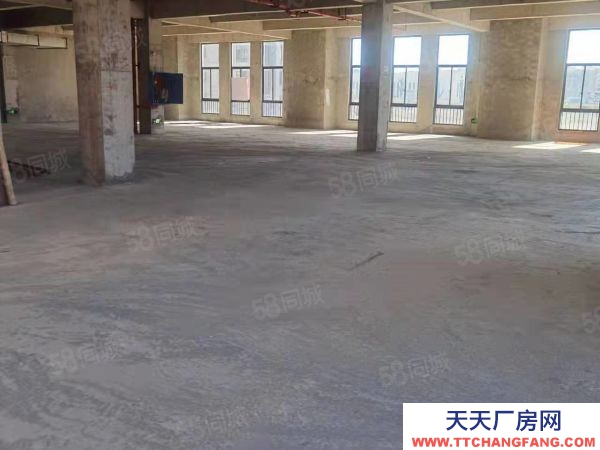 長沙市開福區青竹湖380平現房廠房，帶貨梯，可辦公可倉庫