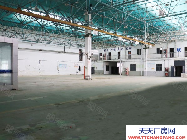 南京市玄武區汽車生活廣場 各種汽車與體育業態 現有展廳籃球網球游泳館