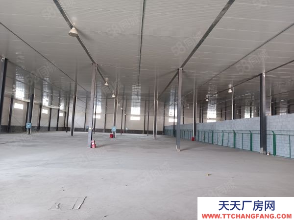 長沙市開福區芙蓉北路2500平高臺庫出租