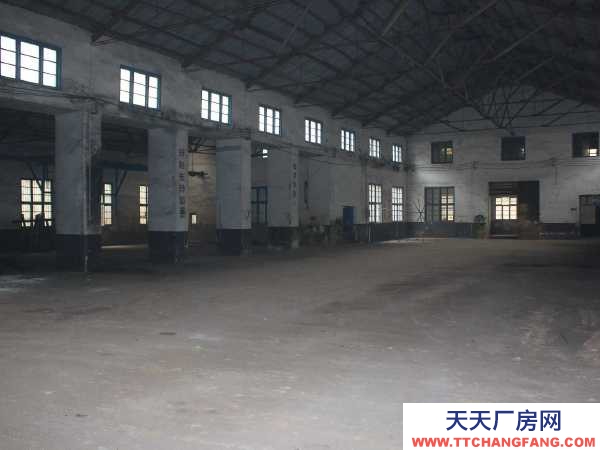 長沙市望城區 出租廠房總面積3500平方米，分租可分為400平方、1500