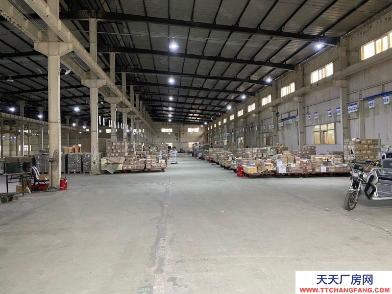 保定 涿州西廠房3000平米辦公住宿200平米,有塑料制品執(zhí)照和環(huán)評(píng)手續(xù)齊全,交通方便可進(jìn)大車,獨(dú)立變壓器250的,可以加工,倉(cāng)儲(chǔ)物流,圖書,老年活動(dòng)中心,訓(xùn)練營(yíng)等各種活動(dòng)中心,保定 占地面積12畝,