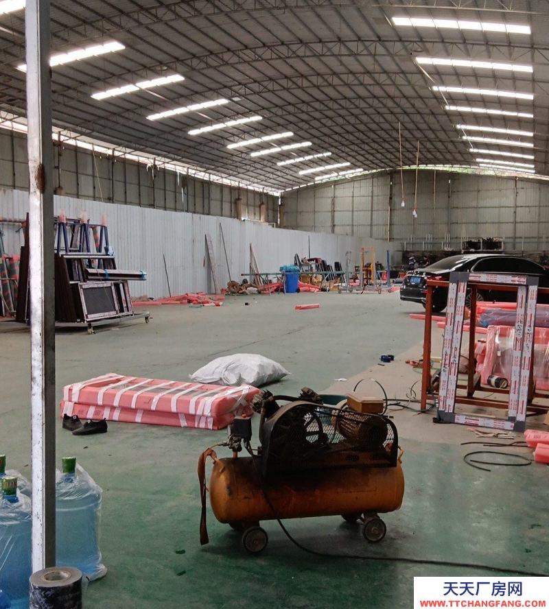 南寧市西鄉(xiāng)塘區(qū)(出租) 廠房面積1300平方90米深，15米寬