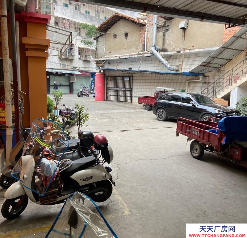 南寧市西鄉(xiāng)塘區(qū)(出租) 一樓。 進(jìn)出方便。有意歡迎咨詢