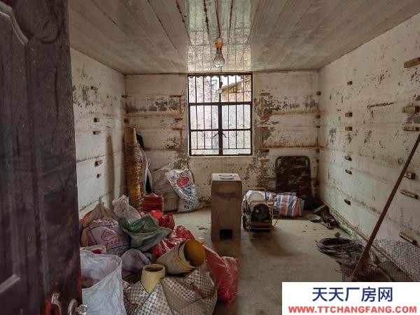 (出租) 水，三項電100 千伏安皆通！廠房周正，設備齊全！紅河