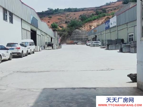 (出租) 文山自家的地基,可分租,手續(xù)齊全,有意者電話聯(lián)系