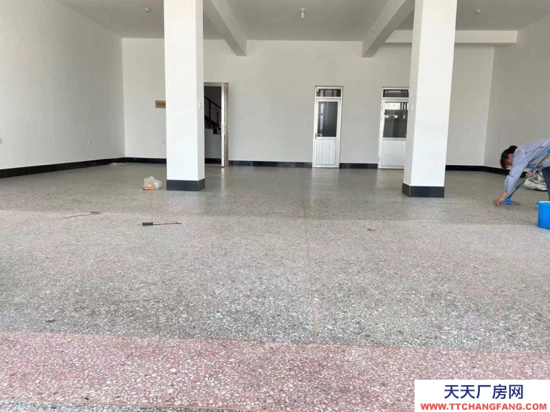 青島萊西南京南路西沙格村門面房招租