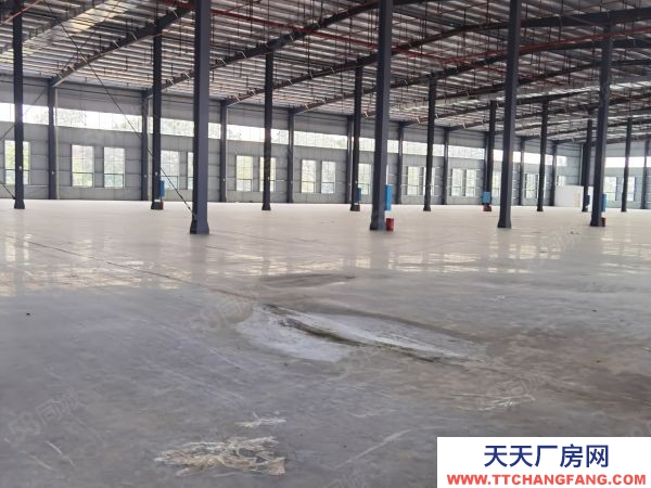 長沙市長沙區(qū)20000平方佳海工業(yè)園80000平方高標(biāo)月臺(tái)倉庫出租