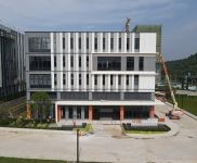 (出售) 宜昌點(diǎn)軍出售政府開發(fā)園區(qū)單層廠房,層高8.1米,獨(dú)立產(chǎn)權(quán)有保障