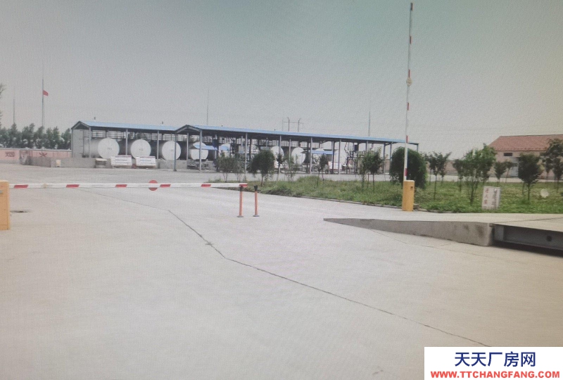 淄博臨淄占地面積約14400平方米，共有14臺儲罐。