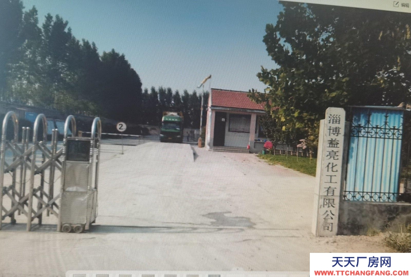 淄博臨淄占地面積約14400平方米,共有14臺儲罐。