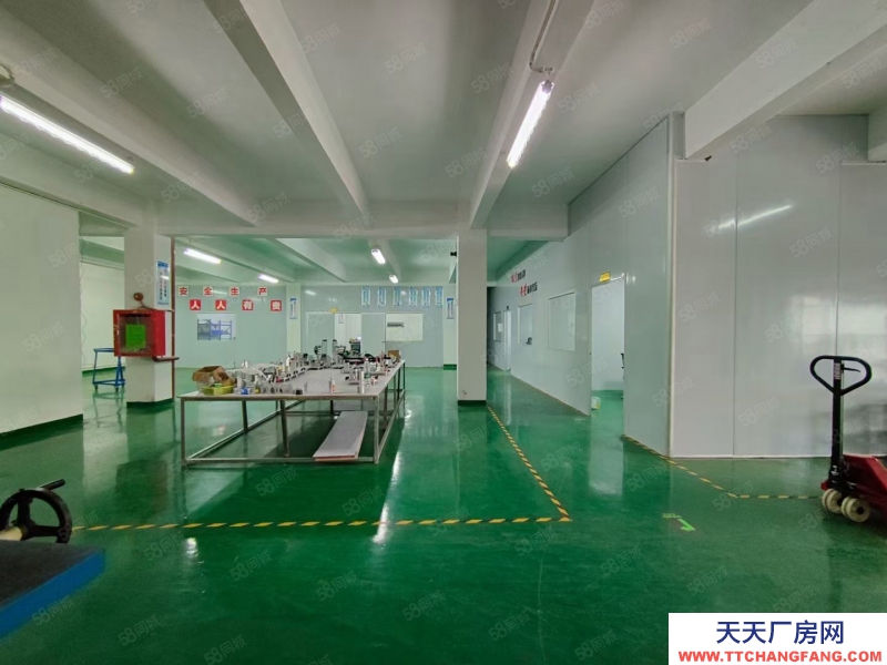 (出租) 深圳龍崗原房東!寶龍工業(yè)區(qū)860平精裝修紅本廠房出租可辦環(huán)評(píng)可分