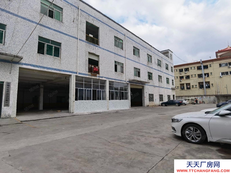 (出租) 深圳龍崗同樂同心路獨院一樓1300平廠房出租。帶辦公室，降價出租