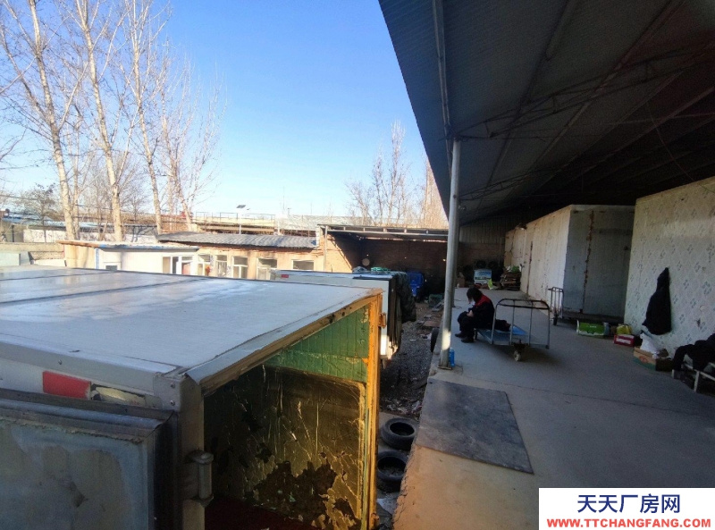 保定 淶水 冷庫(kù)出租。冷凍庫(kù)兩個(gè),房屋三間房,辦公,做飯均可。