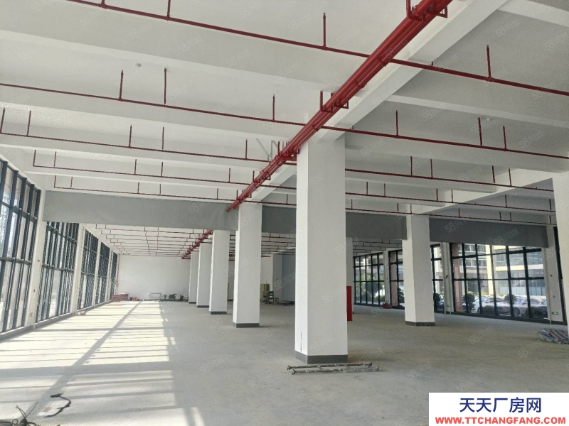 (出租) 東莞黃江新建標(biāo)準(zhǔn)廠房30000平，園區(qū)空地大形象好，好招工高速近