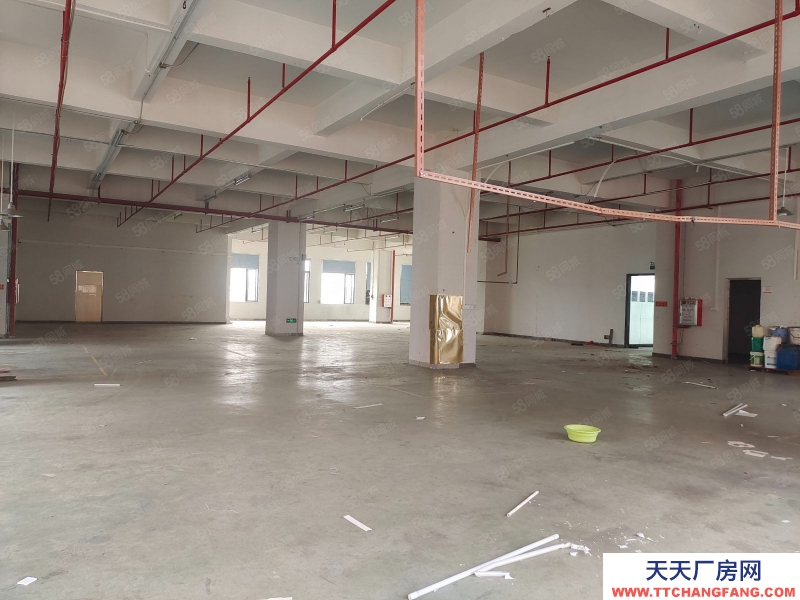 (出租) 東莞虎門鎮北柵工業園分租二樓整層1580平方廠房出租(低價出租)