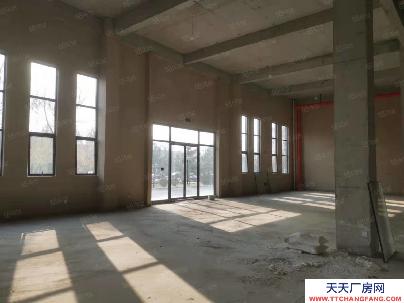 保定曲陽工業廠房2000平米業態不限日租0.5元