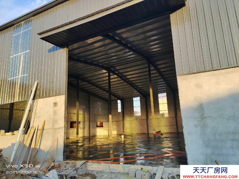 棗莊市中出租1700平方鋼結構，8米高度。