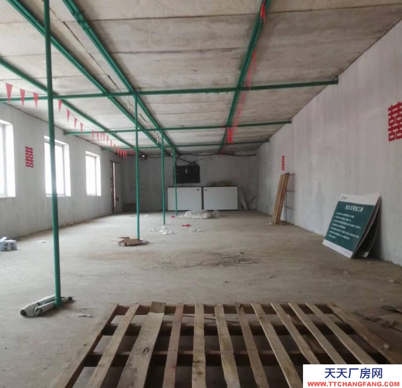 保定 容城  容西安置區(qū)北部倉庫宿舍