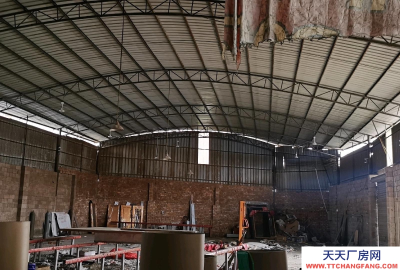 南寧市西鄉塘區(出租) 高速路口，物流園區，地鐵口，三相電，有獨院