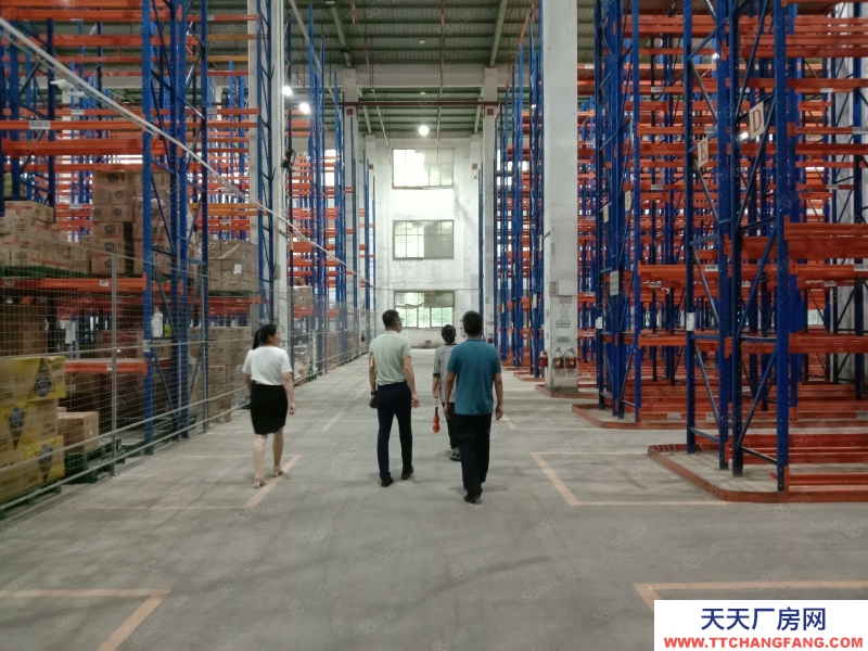 (出租) 東莞東坑鎮(zhèn),物流倉(cāng)庫(kù)8500平方14米,出租32元