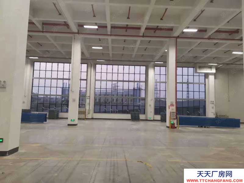 (出租) 東莞大嶺山鎮高速出口附近高標可雙邊卸貨物流倉庫20000平米招租