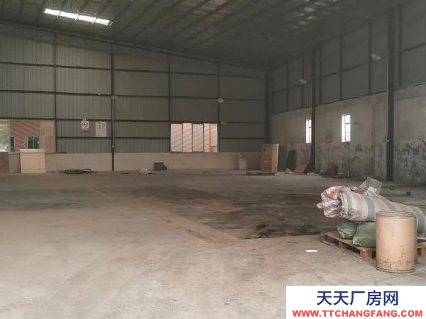 (出租) 廣州增城新塘官湖地鐵站附近700平方廠房出租，地址在白石農(nóng)貿(mào)市場(chǎng)附近