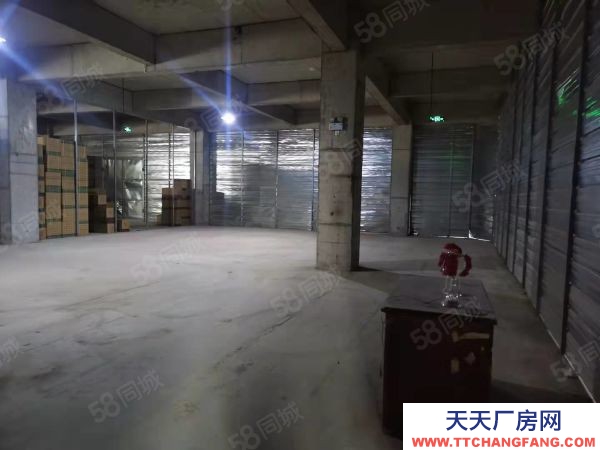 (出租)鄭州 管城區 200平倉庫出租 可輕加工 有大貨梯 價格優惠