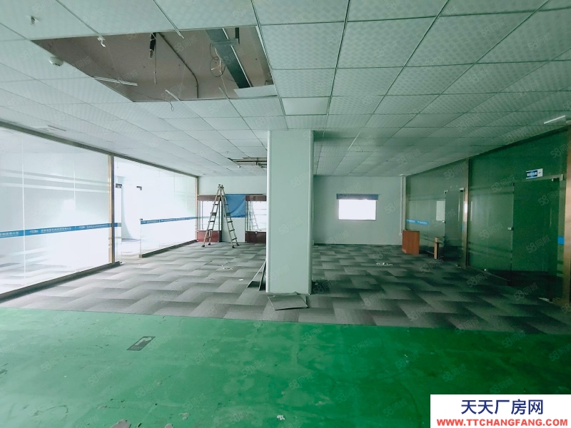 (出租) 深圳龍崗精裝修！5百平起分租平湖工業園樓上2千平廠房倉庫出租車位充足