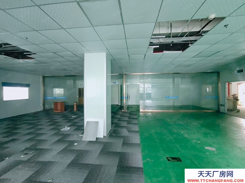 (出租) 深圳龍崗精裝修！5百平起分租平湖工業園樓上2千平廠房倉庫出租車位充足