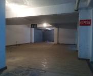 (出租) 黃石市黃石港大橋轉(zhuǎn)盤附近一品園停車場內(nèi)獨立廠房