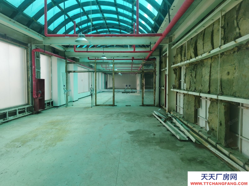 芝罘萊山福山交接，1萬平可分租，停車方便，面積任選，隨時看