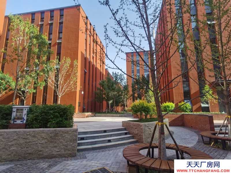 保定 安新 雄安周邊倉庫廠房低價出租交通便利高鐵口高速旁開發區內行業不限