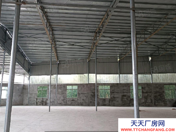 株洲市蘆淞區(qū)可進9.6米車向金塘房東急租自建標準廠房倉庫優(yōu)價出租