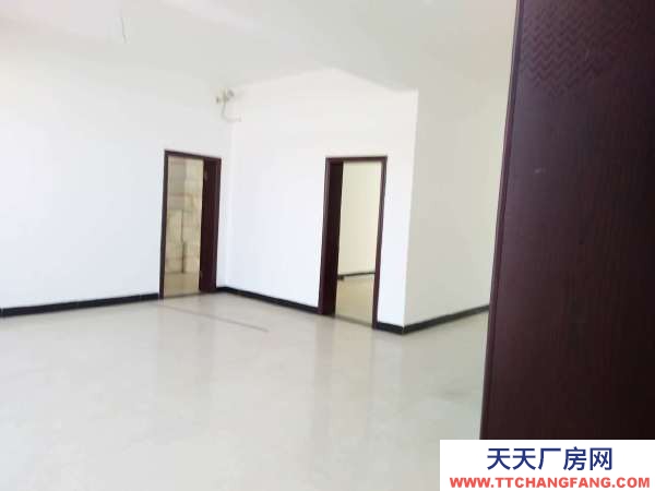 株洲市蘆淞區(qū)董家段高科園雙江小區(qū) 倉(cāng)庫(kù) 600平米