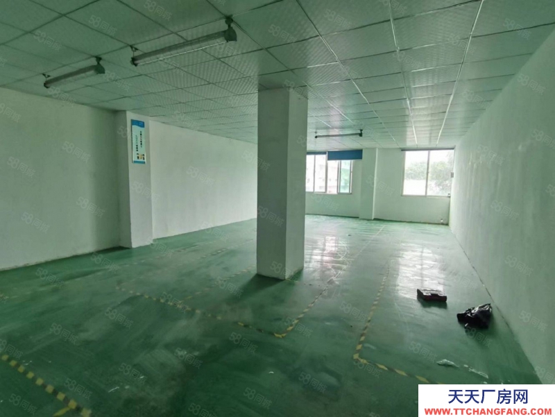 (出租) 佛山禪城層高4.2米，現成裝修，配套消防，禪城區新900平廠房出租