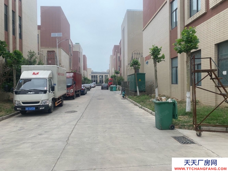 (出售) 阜陽潁泉臨沂商城佳海二期廠房,房東誠心賣包稅,隨時看房