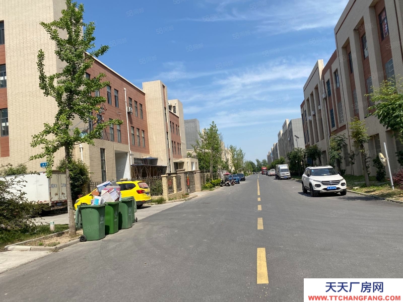 (出售) 阜陽潁泉廠房!三層1360平方包稅 送電梯 變壓器 可進半掛